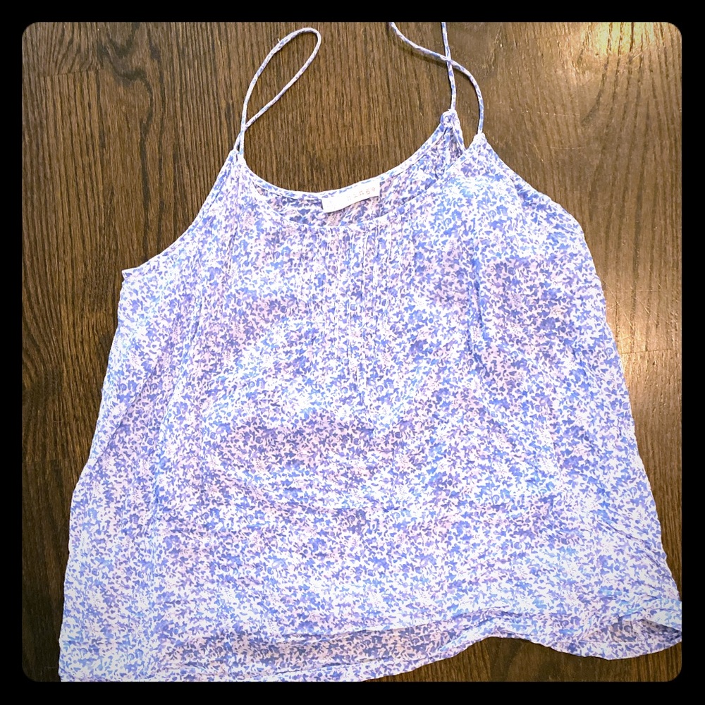 Small Hinge Spaghetti Strap Top